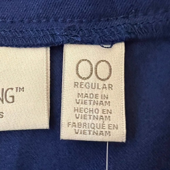 CHICO'S SO SLIMMING STRAIGHT LEG PULL ON PANTS IN BLUE NWT WOMEN'S SIZE XS - Picture 10 of 11